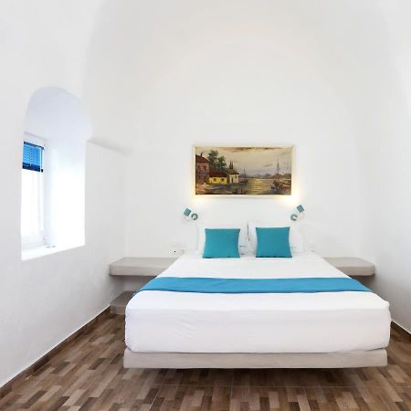 מסאריה Church And Cave - Santorini Private Residences מראה חיצוני תמונה