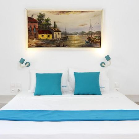 מסאריה Church And Cave - Santorini Private Residences מראה חיצוני תמונה