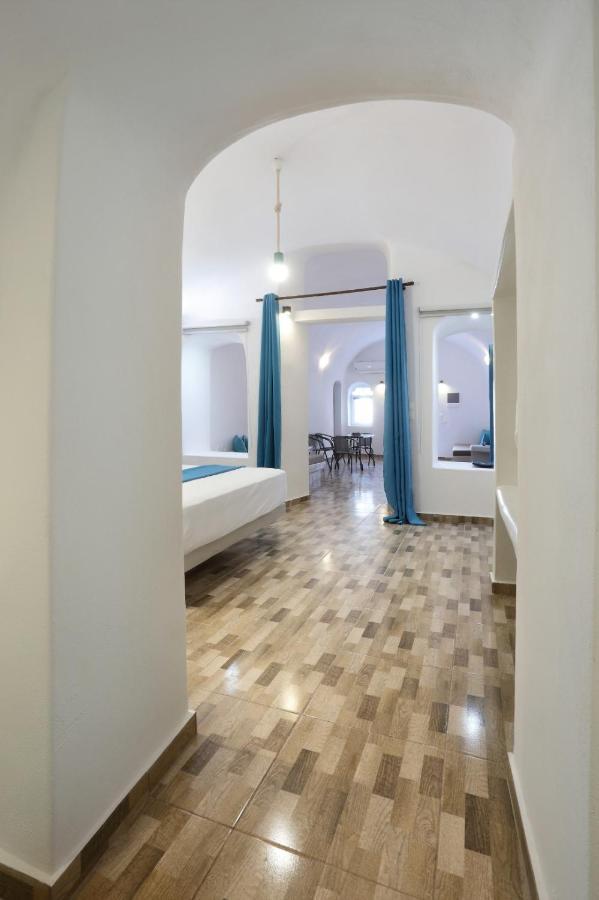 מסאריה Church And Cave - Santorini Private Residences מראה חיצוני תמונה
