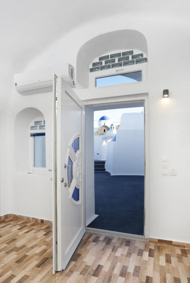 מסאריה Church And Cave - Santorini Private Residences מראה חיצוני תמונה