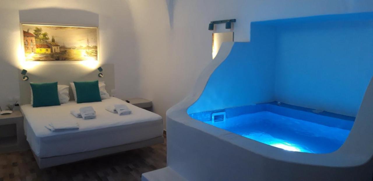 מסאריה Church And Cave - Santorini Private Residences מראה חיצוני תמונה